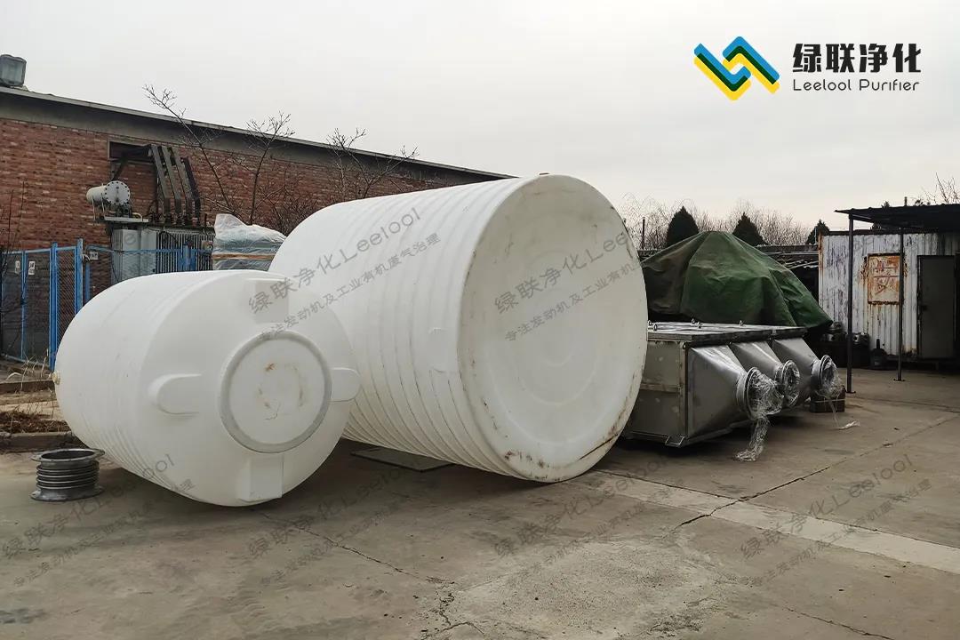 脫硝設備到達項目現場